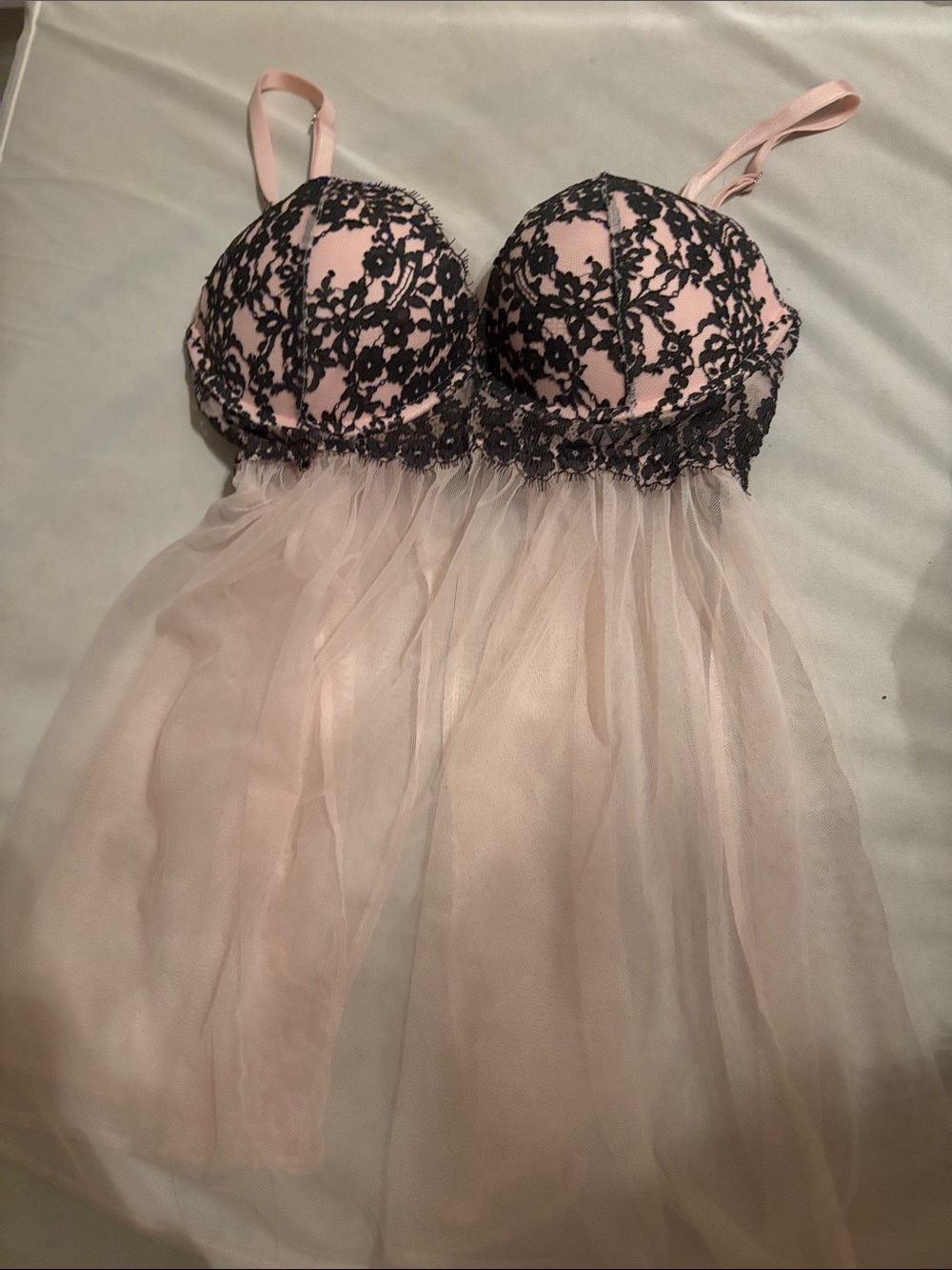 VS 32D Lingerie Pink Lace Babydoll Nightgown with Black Overlay